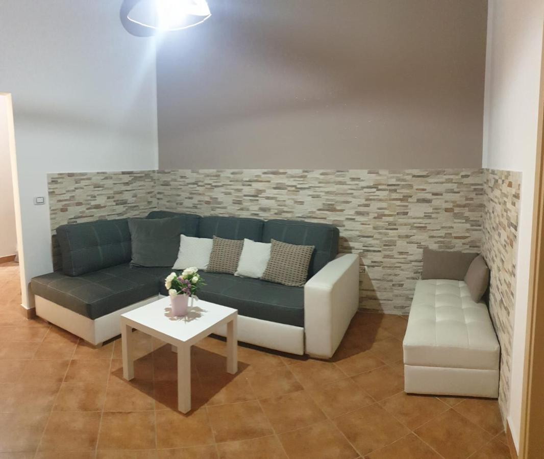 Apartment Palermo Castle Zisa Екстериор снимка